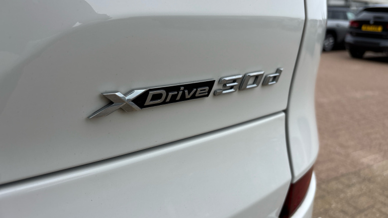 BMW X5 xDrive30d MHT M Sport 5dr Auto Diesel Estate